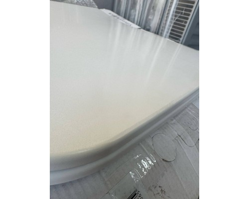 Сиденье для унитаза, Villeroy&Boch, Verity Line, шг 375-560, цвет-альпийский белый ( Поврежденный)