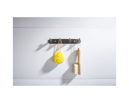 AQ4123BGM ЕВРОПА планка с 4 крючками, оружейная сталь (шлиф. черный хром) AQ4123BGM