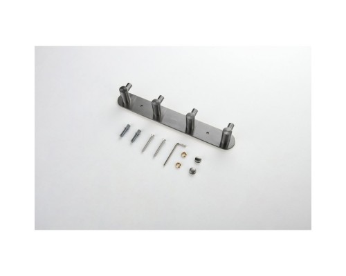 AQ4123BGM ЕВРОПА планка с 4 крючками, оружейная сталь (шлиф. черный хром) AQ4123BGM