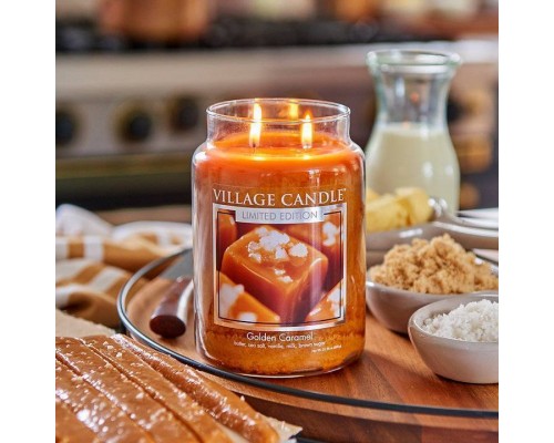 Декоративная свеча Village Candle Золотая Карамель (602 грамма)