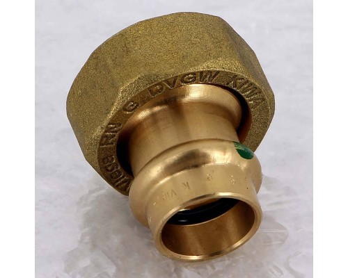 Муфта пресс-В с накидной гайкой и плоским уплотнением бронза Sanpress VIEGA 18x1