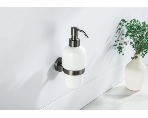 AQ4605BGM БЕТТА дозатор, оружейная сталь (шлиф. черный хром) AQ4605BGM