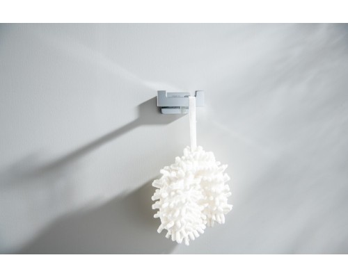 AQ4302CR ЛИБРА крючок двойной AQ4302CR