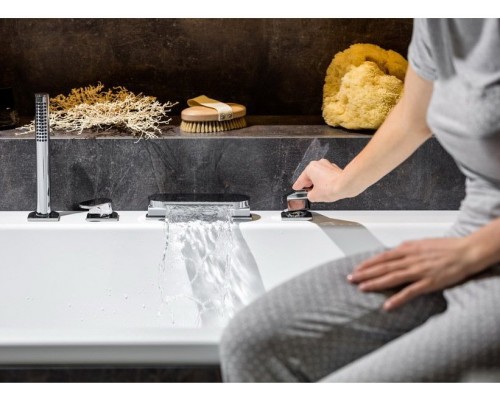 Смеситель врезной каскадный для ванн CR 025.00 X070073