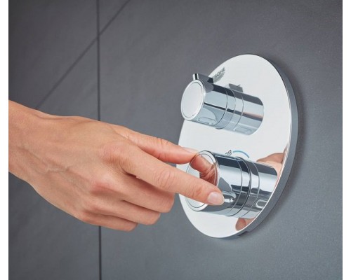 24076000 Grohtherm Термостат для душа с переключателем на 2 положения ванна-душ, круглая розетка, хром 24076000