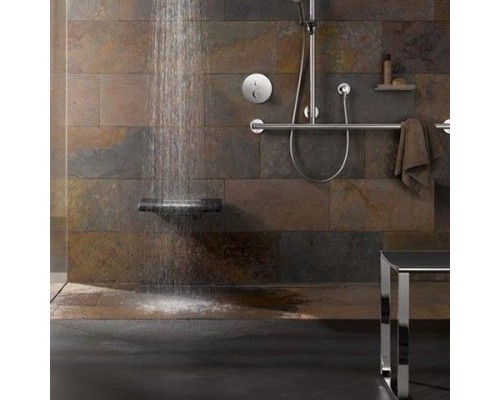 14980010037 PLAN Складное сиденье для настенного монтажа, сиденье откидывается наверх. цвет хром/темно-серый (RAL 7021) 14980010037