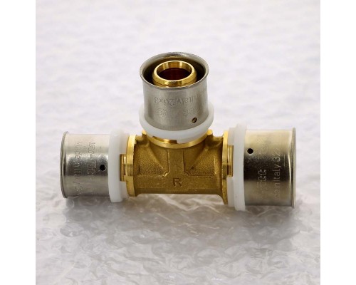 Тройник пресс UNI-FITT 32х26х26 Тройник пресс UNI-FITT 32х26х26