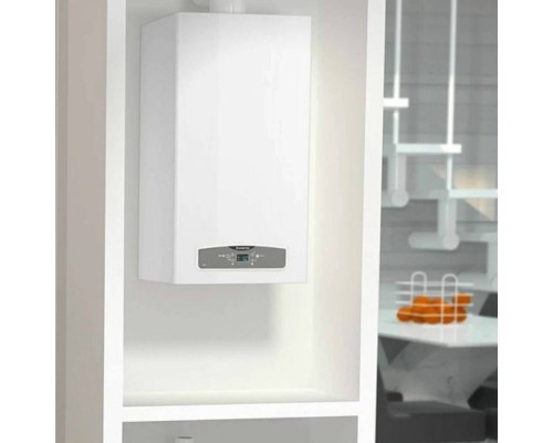 Конвекционный газовый котел Ariston CARES XC 24 FF