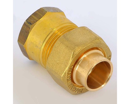 Разъемное соединение пайка-В с коническим уплотнением VIEGA 15х3/4"