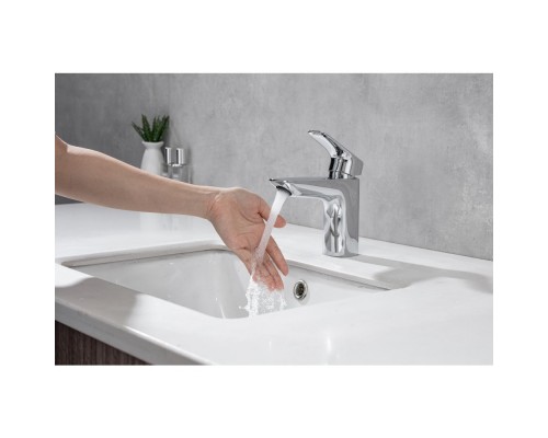 AQ1010CR ВЕГА смеситель для раковины 97 без донного клапана AQ1010CR