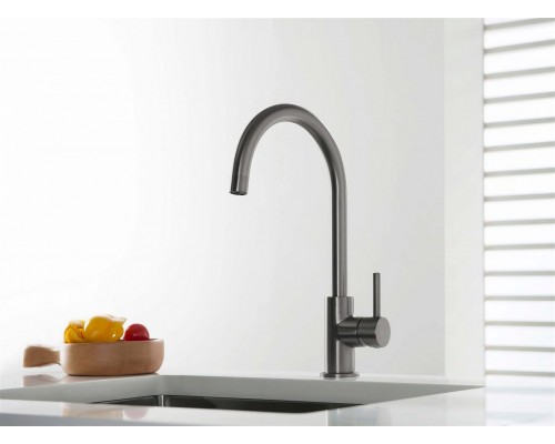 AQ1382BGM ЕВРОПА смеситель для кухни, оружейная сталь (шлиф. черный хром) AQ1382BGM