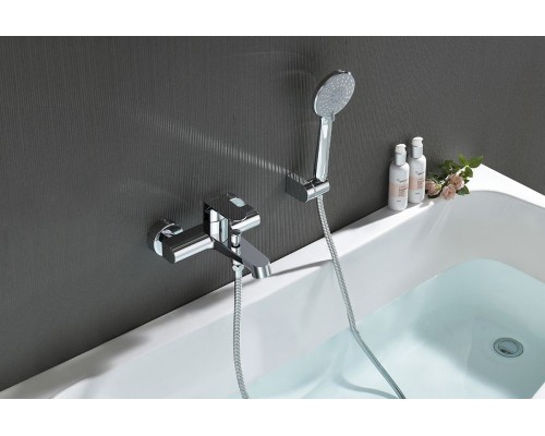 AQ1249CR ОБЕРОН смеситель для ванны с душевым набором 3jet AQ1249CR