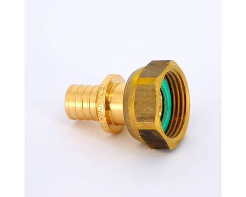 Муфта надвижная Rehau В 16х1/2" RX с накидной гайкой