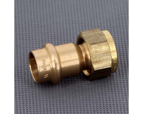 Муфта пресс-В с накидной гайкой и плоским уплотнением бронза Sanpress VIEGA 15х1/2