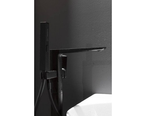Allen Brau Infinity Смеситель для ванны с душем, цвет: черный матовый 5.21009-31
