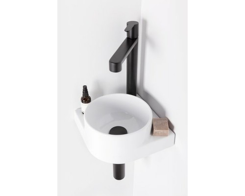 Смеситель для умывальника без донного клапана PU 015.20 высокий черный X070182