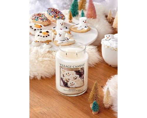 Декоративная свеча Village Candle Кокосовое молоко (389 грамм)