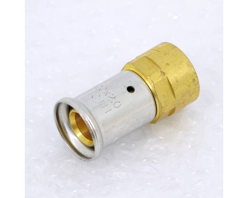 Муфта В пресс HENCO 20x1/2"