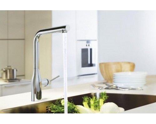 30270000 Essence+ Смеситель для кухни с высоким изливом и выдвижной лейкой, хром 30270000