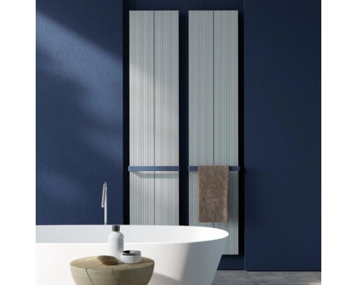 Полотенцесушитель, Antrax, Loft Bath, шгв 403-130-1700, нижнее по центру, штекер schuko, цвет-белый матовый