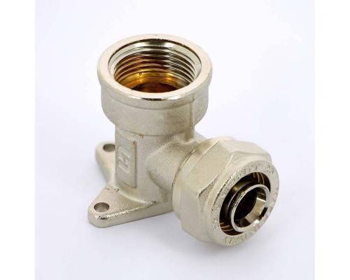 Водорозетка обжим-В никелированная UNI-FITT 20х1/2" Водорозетка обжим-В никелированная UNI-FITT 20х1/2"