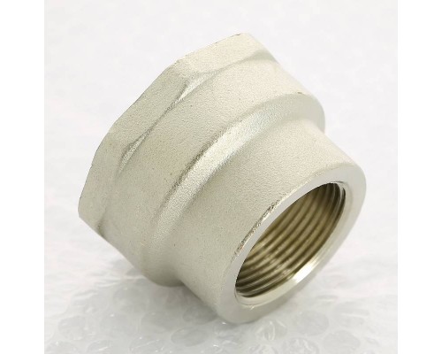 Муфта В UNI-FITT 2" х 1 1/4" никелированная Муфта В UNI-FITT 2" х 1 1/4" никелированная