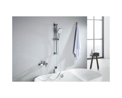AQ1748CR ЛУГАНО смеситель для ванны с душевым гарнитуром 3jet AQ1748CR