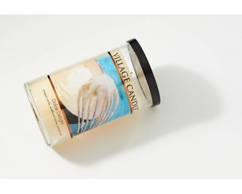 Декоративная свеча Village Candle Dolce Delight (213 грамм)