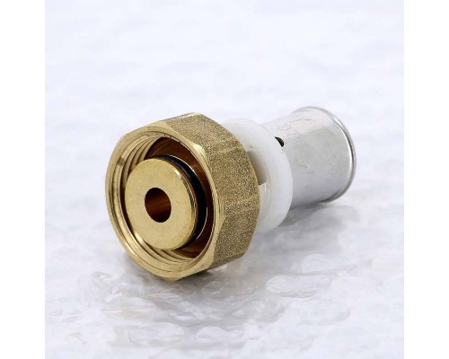 Муфта пресс-В с накидной гайкой евроконус UNI-FITT 16x3/4"EK Муфта пресс-В с накидной гайкой евроконус UNI-FITT 16x3/4"EK