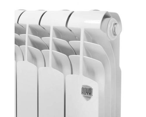 Радиатор Royal Thermo Vittoria Super 300 – 13 секц. Радиатор Royal Thermo Vittoria Super 300 – 13 секц.