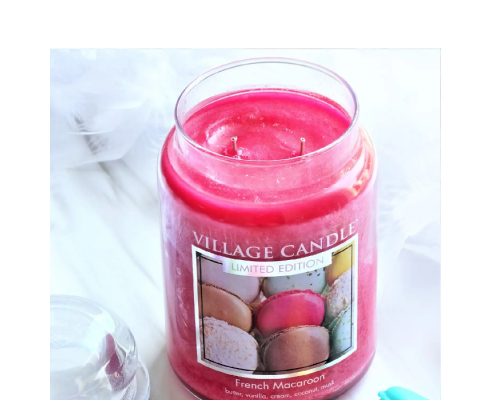 Декоративная свеча Village Candle Французское печенье (602 грамма)