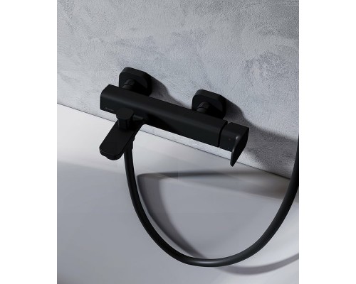 Смеситель для ванны TD F 022.20/150 черный X070152