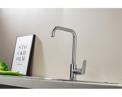 AQ1081CR ВЕГА смеситель для кухни (квадратный излив) AQ1081CR