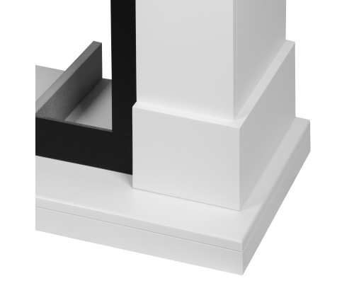 Каминокомплект: Очаг Electrolux EFP/P-3020LS N, портал California 30, белый