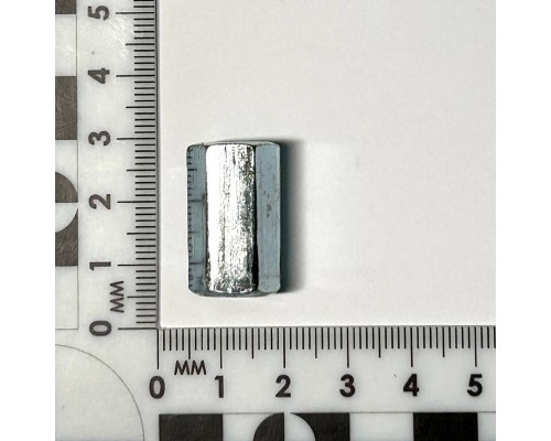 Гайка М8 соединительная