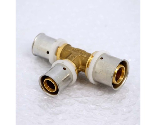 Тройник пресс UNI-FITT 26х20х20
