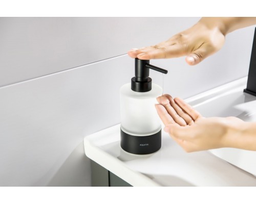 AQ4429MB ЛИРА дозатор настольный, матовый черный AQ4429MB