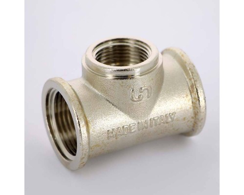 Тройник В никелированный UNI-FITT 1"x3/4"x1" Тройник В никелированный UNI-FITT 1"x3/4"x1"