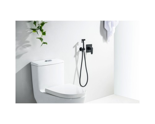 AQ1219MB ОБЕРОН набор с гигиеническим душем (смеситель + гигиеническая лейка + шланг + шланговое подсоединение с держателем), матовый черный AQ1219MB