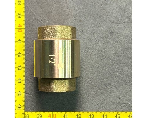 Клапан обратный ВВ 1/2" пружинный с латунным затвором