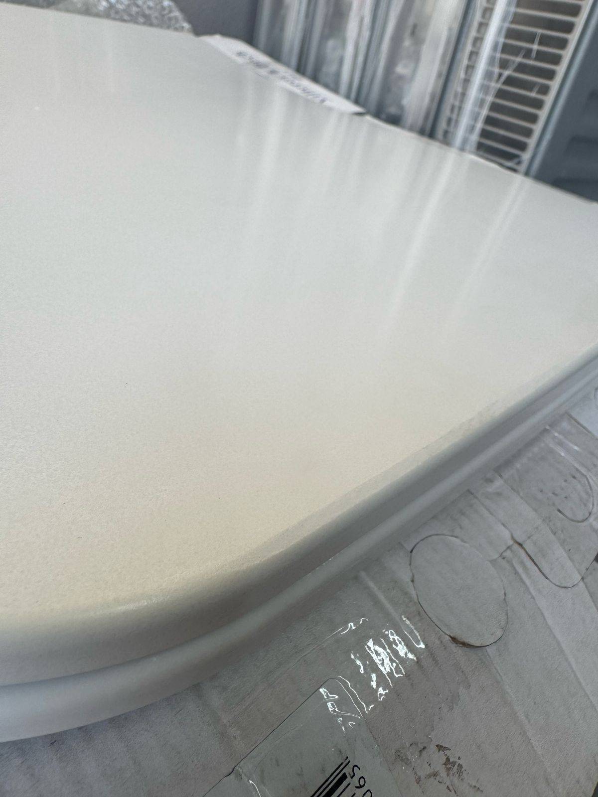 Сиденье для унитаза Villeroy & Boch Verity Line альпийский белый (поврежденный) 8M19S101