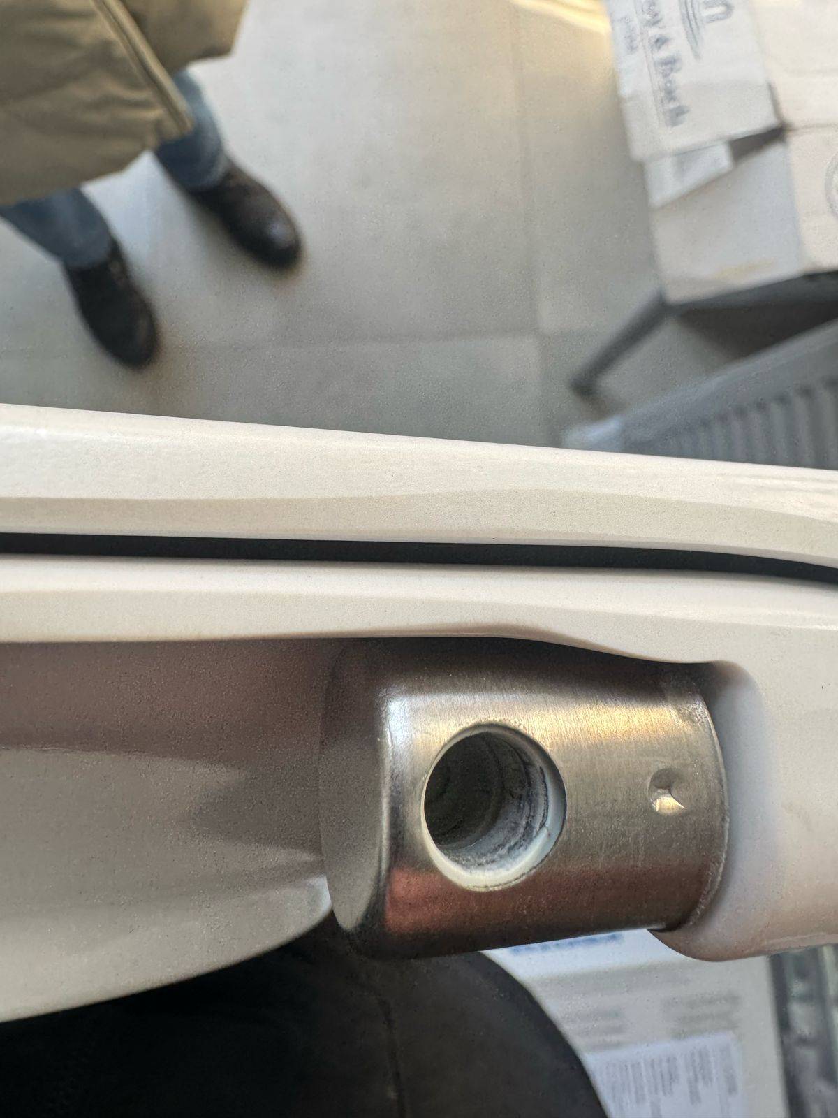 Сиденье для унитаза Villeroy & Boch Verity Line альпийский белый (поврежденный) 8M19S101