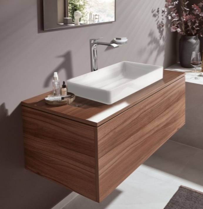 Смеситель для раковины Hansgrohe Vivenis 250 поворотный излив хром 75042000
