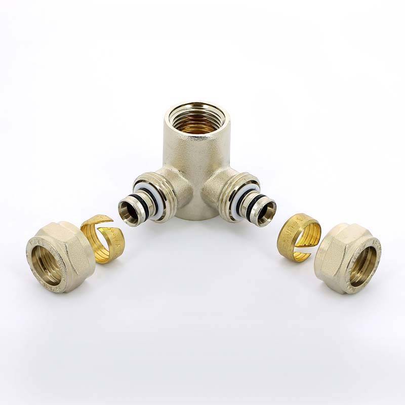 Водорозетка обжимная трехплоскостная Tiemme 20x1/2x20 никелированная 1600106