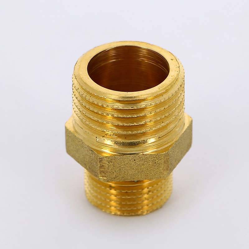 Ниппель переходной Uni-Fitt 600G 1/2 x 3/8 наружная резьба 600G2100