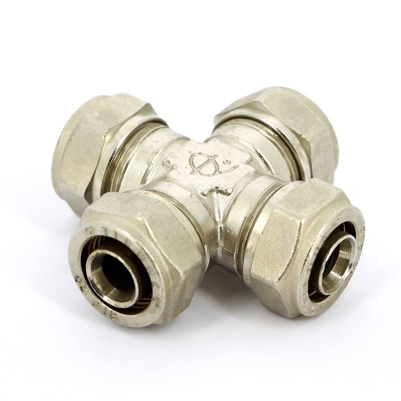 Крестовина обжимная никелированная Tiemme 20 мм 1600088