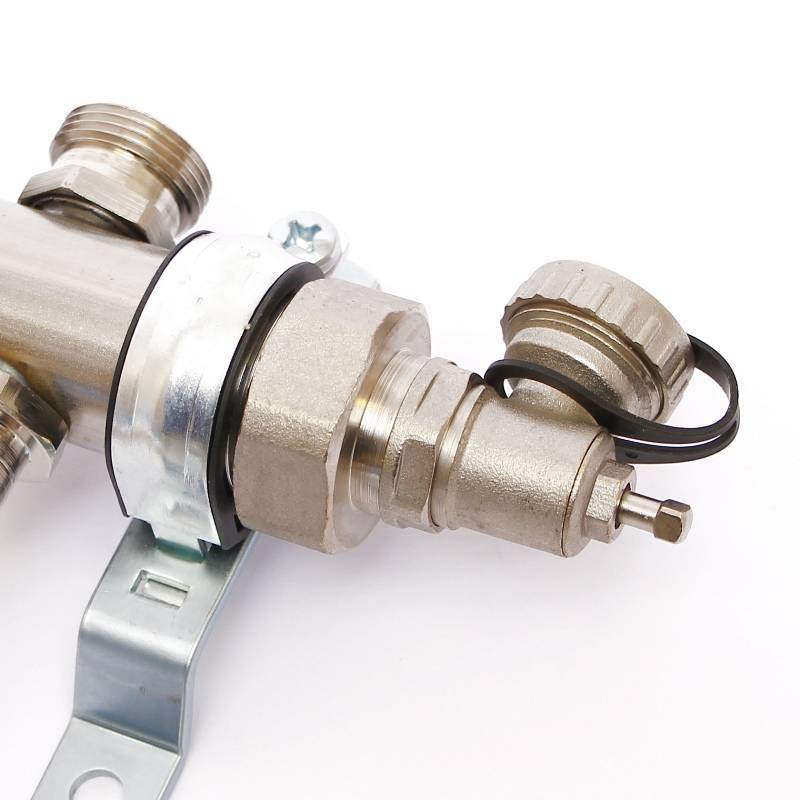 Коллекторная группа из нержавеющей стали Uni-Fitt с расходомерами и термостатическими вентилями 1 x 3/4 8 выходов 455W4308