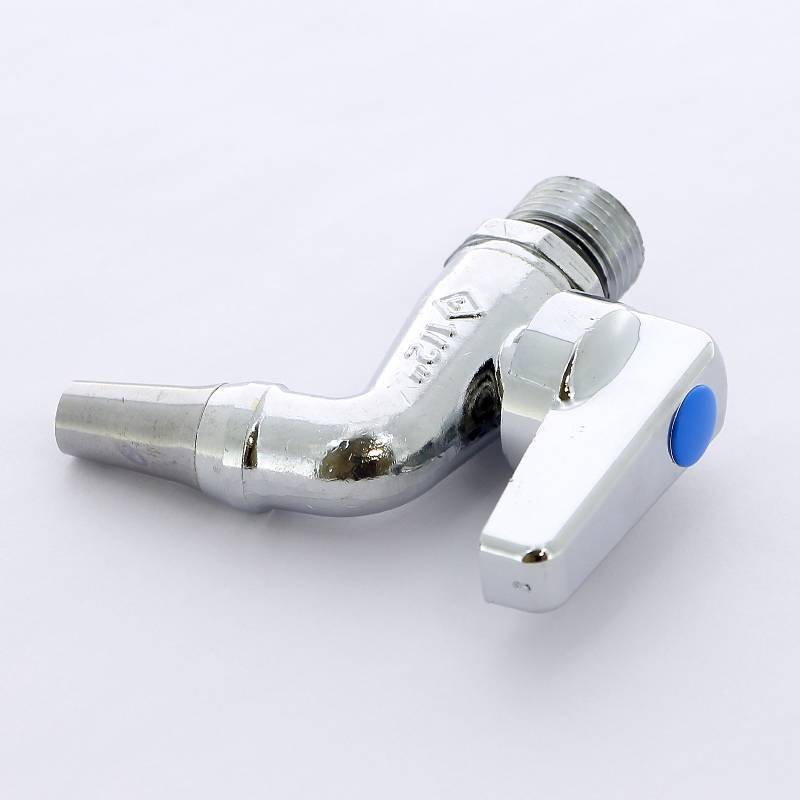 Кран шаровой садовый Bugatti ALASKA Н-штуцер 1/2 ручка-флажок 06810005