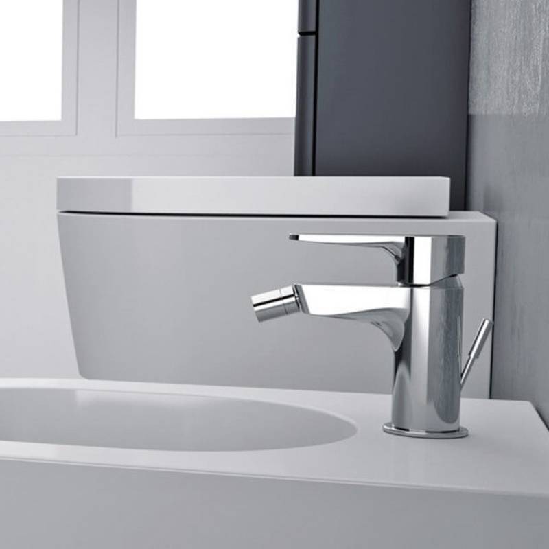 Смеситель для биде Remer Winner однорычажный с донным клапаном хром W20