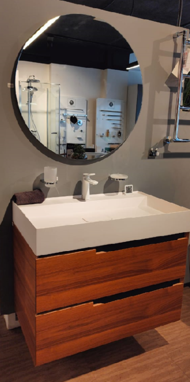 Комплект мебели Oasis Profilo тумба с раковиной Rebel и зеркало Joyce Walnut/белый OasisProfiloSet